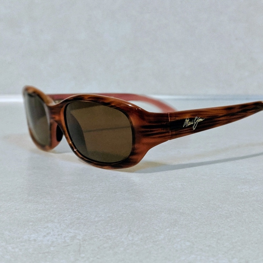 Maui Jim Punchbowl Polarized Tortoise Sunglasses - Picture 3 of 7